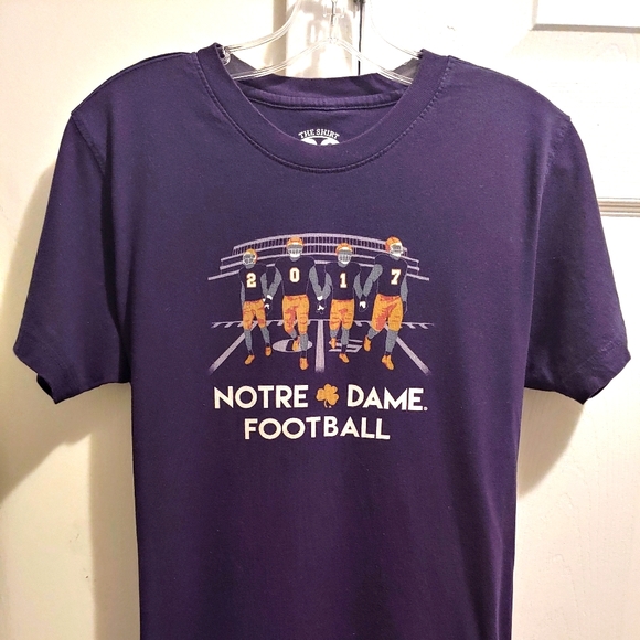 Notre Dame Fighting Irish Football Fan T-shirt - Picture 1 of 6